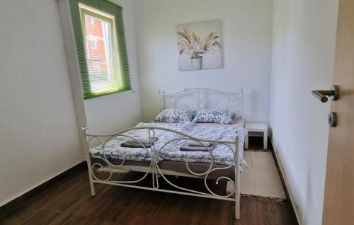Tusilovic Apartment | Family-Friendly Getaway at Apartman Lena – Rated 8.4/10