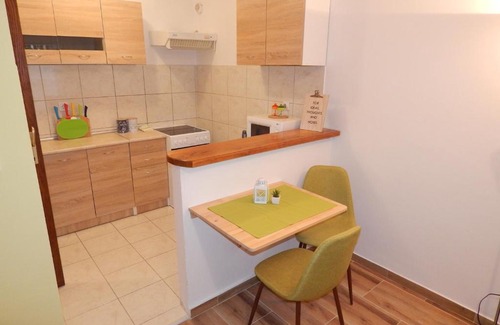 Topla Apartment | Pet-Friendly Ocean View at Apartman Lena - Rated 9/10