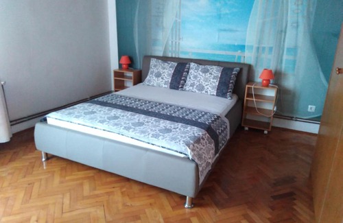 Tkon Apartment | Comfortable Stay at Apartman Leut - Pet and Child Friendly