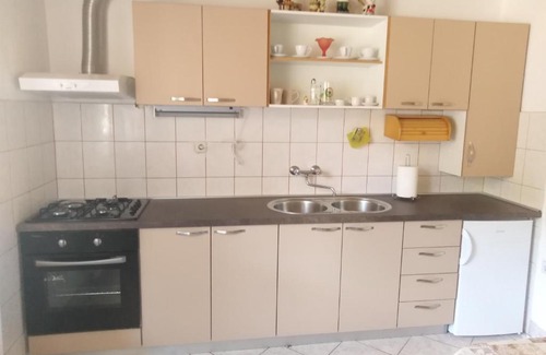 Tkon Apartment | Comfortable Stay at Apartman Leut - Pet and Child Friendly