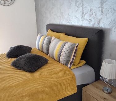 Subotica Apartment | Family-Friendly Stay at Apartman Liliom - Rated 9.8/10