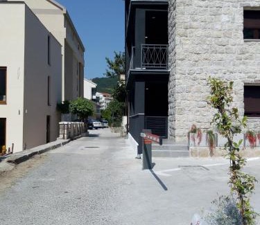 Podmaine Apartment | Child-Friendly Getaway at Apartman Lora - Rated 9.4/10