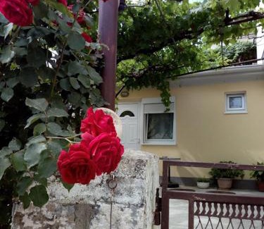 Podmaine Apartment | Child-Friendly Getaway at Apartman Lora - Rated 9.4/10