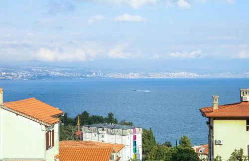 Lovran Apartment | Exceptional Stay at Apartman Lori with Oceanfront Views