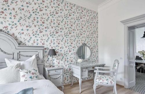 Marianske Lazne Apartment | Pet-Friendly Stay at Apartman Ludmila - Rated 9/10!
