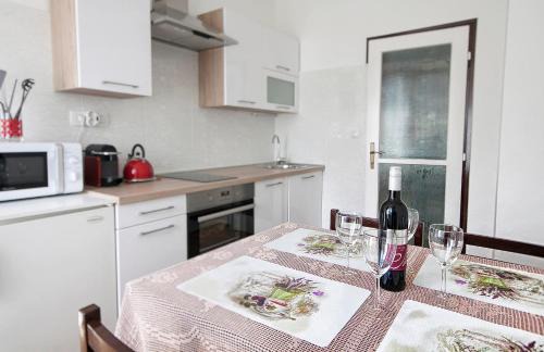 Mukinje Apartment | Family-Friendly Stay at Apartman Lujko Plitvice, 4-Star Rating
