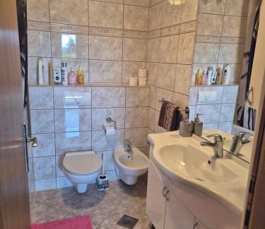 Trn Apartment | Family-Friendly Stay at Apartman Lux with Wheelchair Access