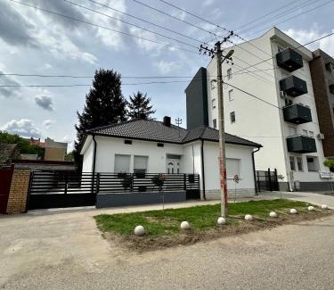 Becej Apartment | Apartman Maja
