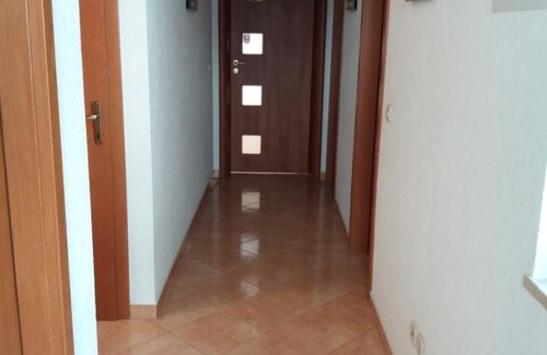 Blato na Cetini Apartment | Top-Rated Child-Friendly Stay at Apartman Mario 2