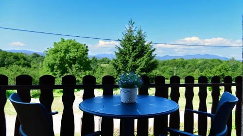 Lipovaca Dreznicka Apartment | Family-Friendly Getaway at Apartman Mate - Rated 9.2/10