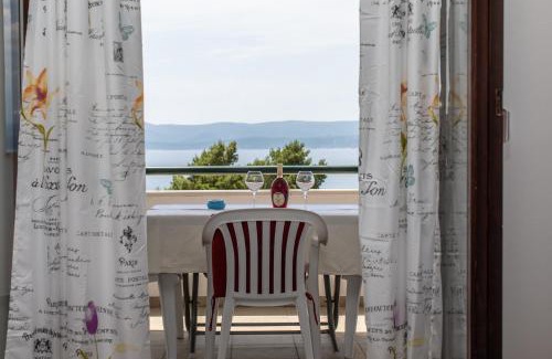 Medici Apartment | Oceanfront Apartman Meira br6 with Perfect 10/10 Rating