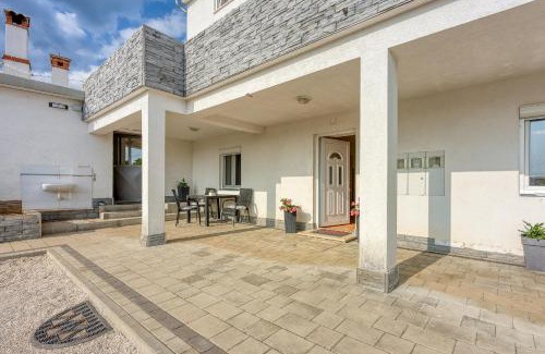 Sorici Apartment | Top-Rated Child-Friendly Stay at Apartman Mia - 9.8/10