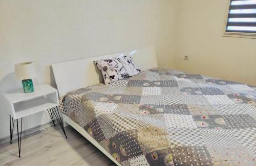 Zenica-Doboj Canton Apartment | Pet-Friendly Apartman Mir with Excellent 9.7/10 Rating