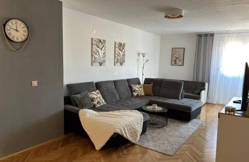 Cove Parja Apartment | Apartman Mirna