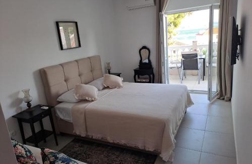 Zavala Apartment | Apartman Mirta