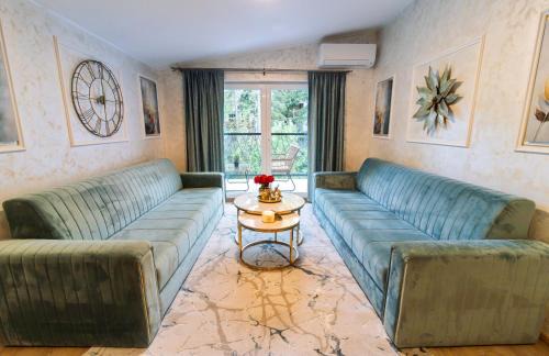 Babanovac Apartment | Guest Rated 9.3: Pet-Friendly Apartman Monti Vlašić