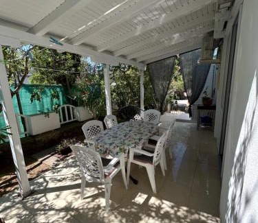 Gajac Apartment | Family-Friendly Apartman Moreno Near Gajac-Zrće Beach
