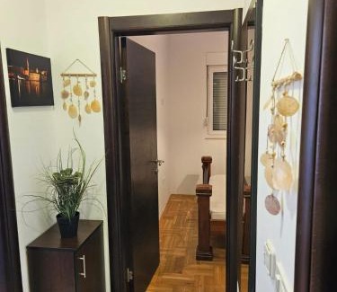 Rozino Apartment | Pet-Friendly Stay at Apartman Morski Biser - Rated 9.9/10