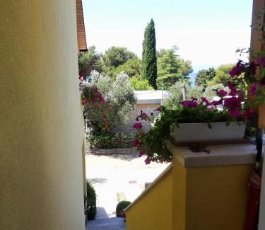 Cres Apartment | Oceanfront Retreat at Apartman Nekic 3 with Scenic Views