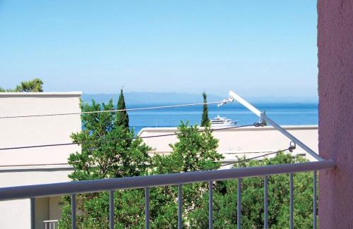 Podgora Apartment | Stunning Oceanfront Escape at Apartman Njavro - 9.7/10