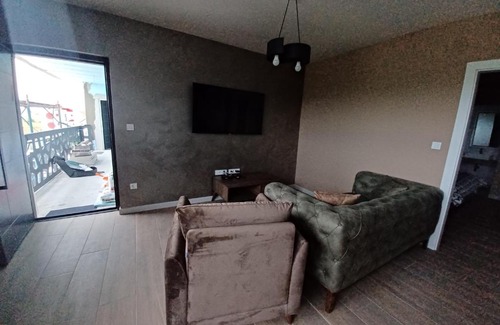 Cvetkovic Apartment | Family-Friendly Getaway at Apartman Noel - Rated 8.5/10