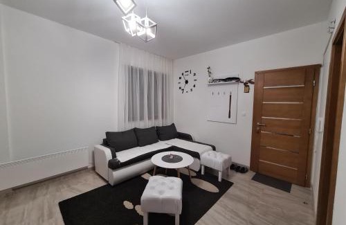 Zlatibor Apartment | Family-Friendly Retreat at Apartman Ogi - Rated 9.7/10