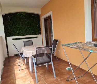Bogovici Apartment | Family-Friendly Retreat at Apartman Paola – Rated 9.3/10
