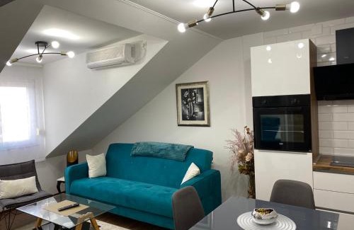 Vinkovci Apartment | Discover APARTMAN PAVIĆ: Family-Friendly with 9.5 Rating