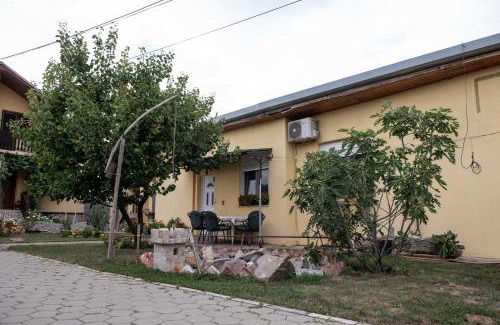 Dakovo Apartment | Top-Rated Apartman Peric: Family-Friendly & Accessible Stay