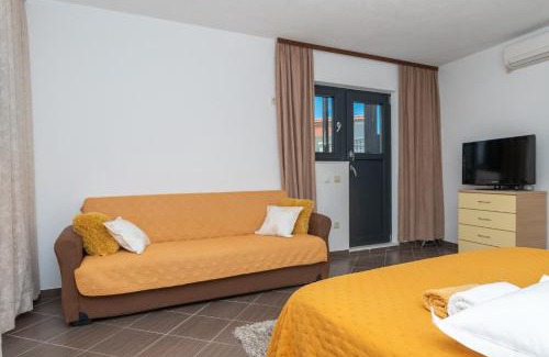 Veliko Brdo Apartment | Top-Rated Family-Friendly Stay at Apartman Pinto