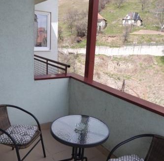 Ciganska Mahala Apartment | Guest Rated: 9.8 at Apartman Rastko - Family-Friendly Retreat