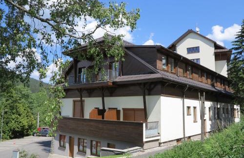 Velke Karlovice Apartment | Experience Comfort at Apartman Razula - Rated 10/10!