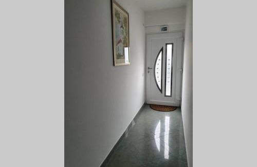 Netretic Apartment | Discover Apartman Robert *** with Hot Tub & Family Fun
