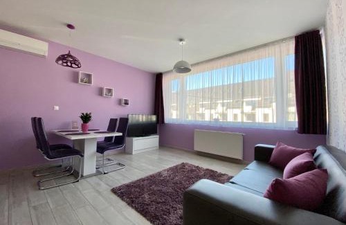 Sarvar Apartment | Kid-Friendly Retreat at Apartman Rubin - Rated 9.4/10