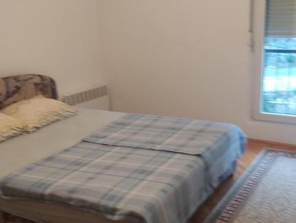 Stolac Apartment | Budget-Friendly Stay at Apartman S&R - Family Friendly!
