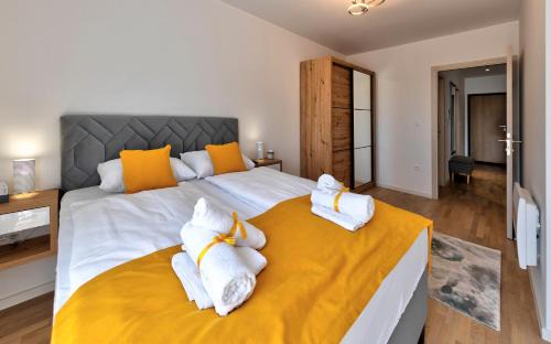 Mostar Apartment | Guest Rated 10/10: Family-Friendly Apartman SAN Awaits