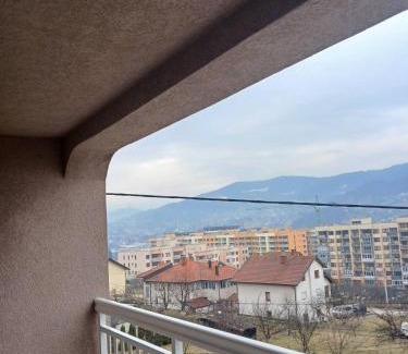 Sarajevo Apartment | Family-Friendly Stay at Apartman SELMA – Guest Rated 10/10
