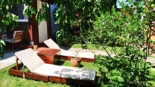 Kladovo House | Top-Rated Family Haven: Apartman Stara Trešnja