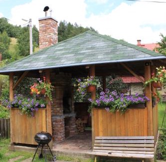 Svoboda nad Upou Apartment | Pet-Friendly Retreat at Apartman Svoboda - Rated 9.4/10