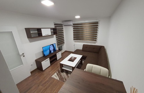 Doboj Apartment | Budget-Friendly Stay at Apartman Titanic 1 - Rated 9/10