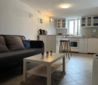 Novigrad Apartment | Oceanfront Comfort at Apartman Tonko - Guest Rated 9.6/10