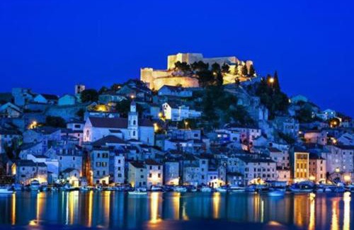 Sibenik Apartment | Family-Friendly Retreat at Apartman Toranj - Rated 9.5/10