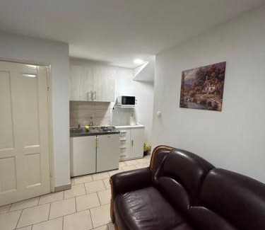 Pozega Apartment | Inviting Apartman Vanja: Family and Pet Friendly Retreat