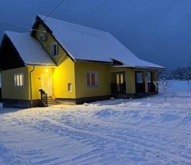 Saborsko Apartment | Guest Rated 9.7! Beachfront Apartman Vito Saborsko