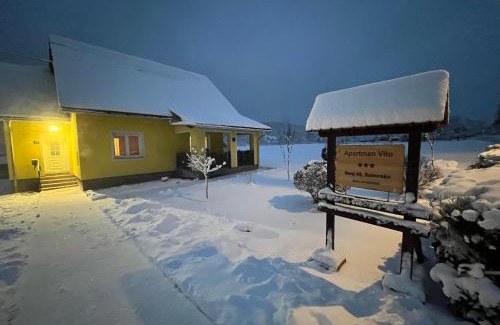Saborsko Apartment | Guest Rated 9.7! Beachfront Apartman Vito Saborsko