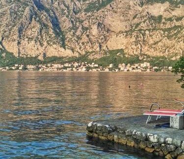 Prcanj Apartment | Oceanfront Retreat at Apartman Vladan - Rated 9.4/10