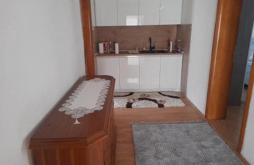 Canton 10 Apartment | Inviting Stay at Apartman Zoran with Family-Friendly Perks