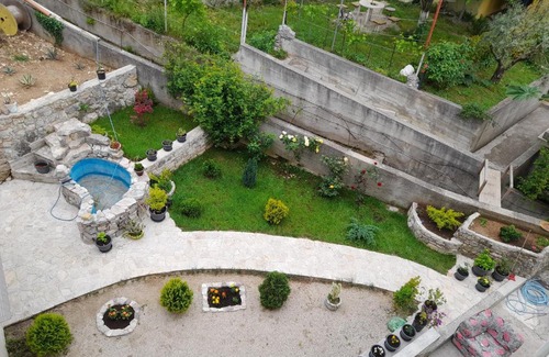 Bijeli do Apartment | Discover ApartmanBorovic: Guest Rated 9/10 with Kitchen Access