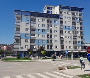 Doboj Apartment | Ideal Stay at Apartmani AMONA STAN NA DAN - 9.9/10 Rating
