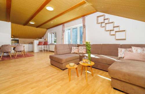 Fuzine Apartment | Family-Friendly Retreat at Apartmani Anđelić - Fužine